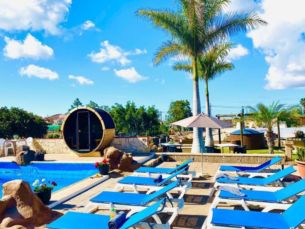 Bernegal Moneyba, Hot Tub, Piscina Y Jardin Vakantiehuis Buzanada